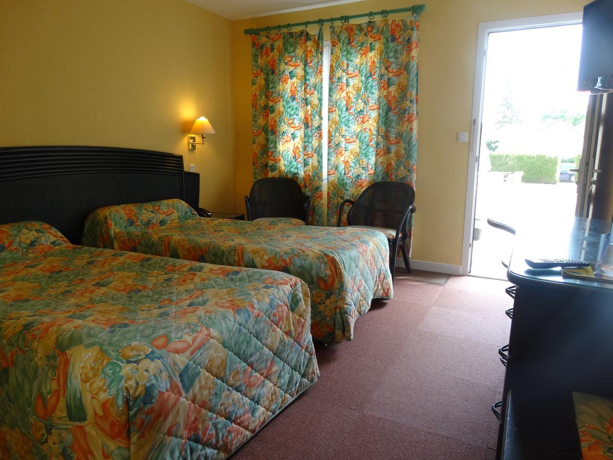 Logis Hotel Du Pont Neuf Le Veurdre Dış mekan fotoğraf