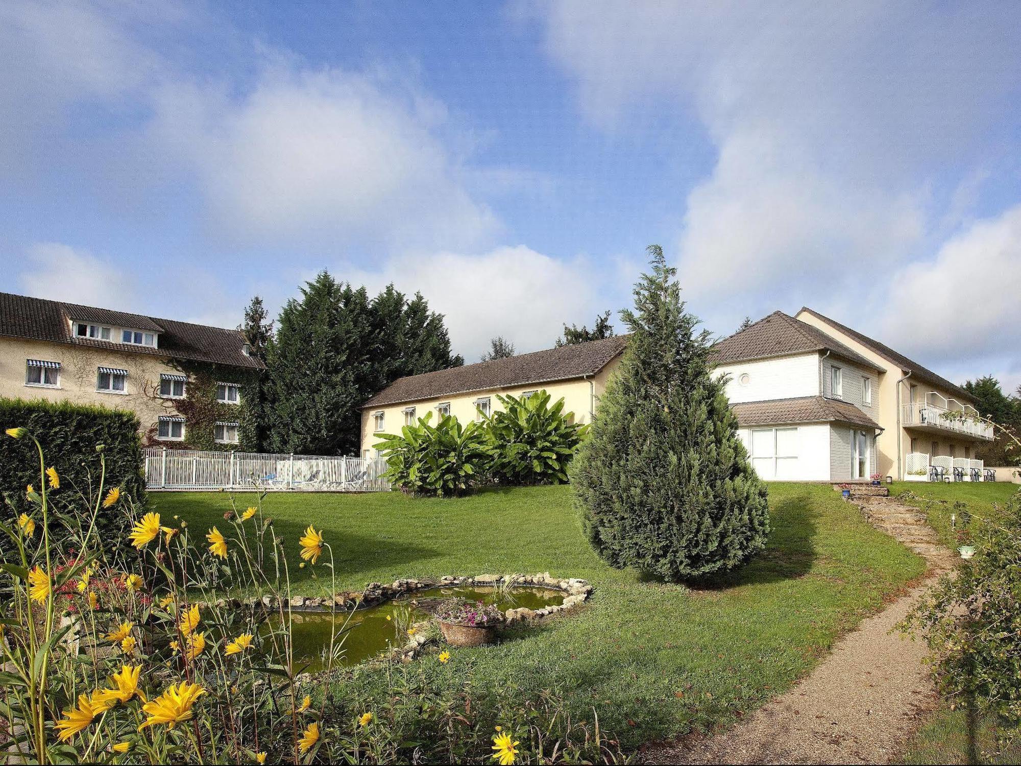 Logis Hotel Du Pont Neuf Le Veurdre Dış mekan fotoğraf