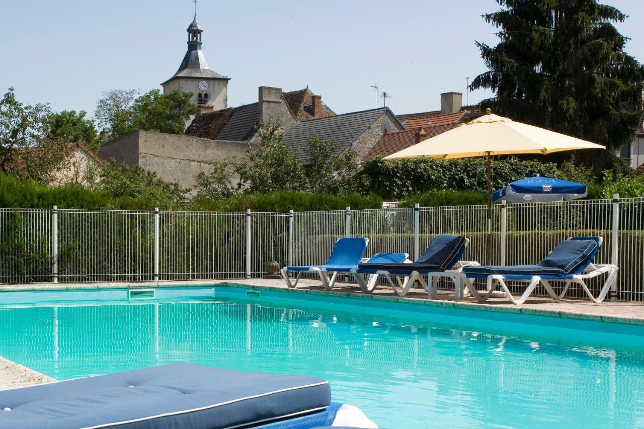 Logis Hotel Du Pont Neuf Le Veurdre Dış mekan fotoğraf